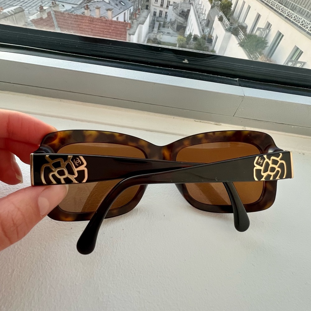 Chanel Camelia sunglasses